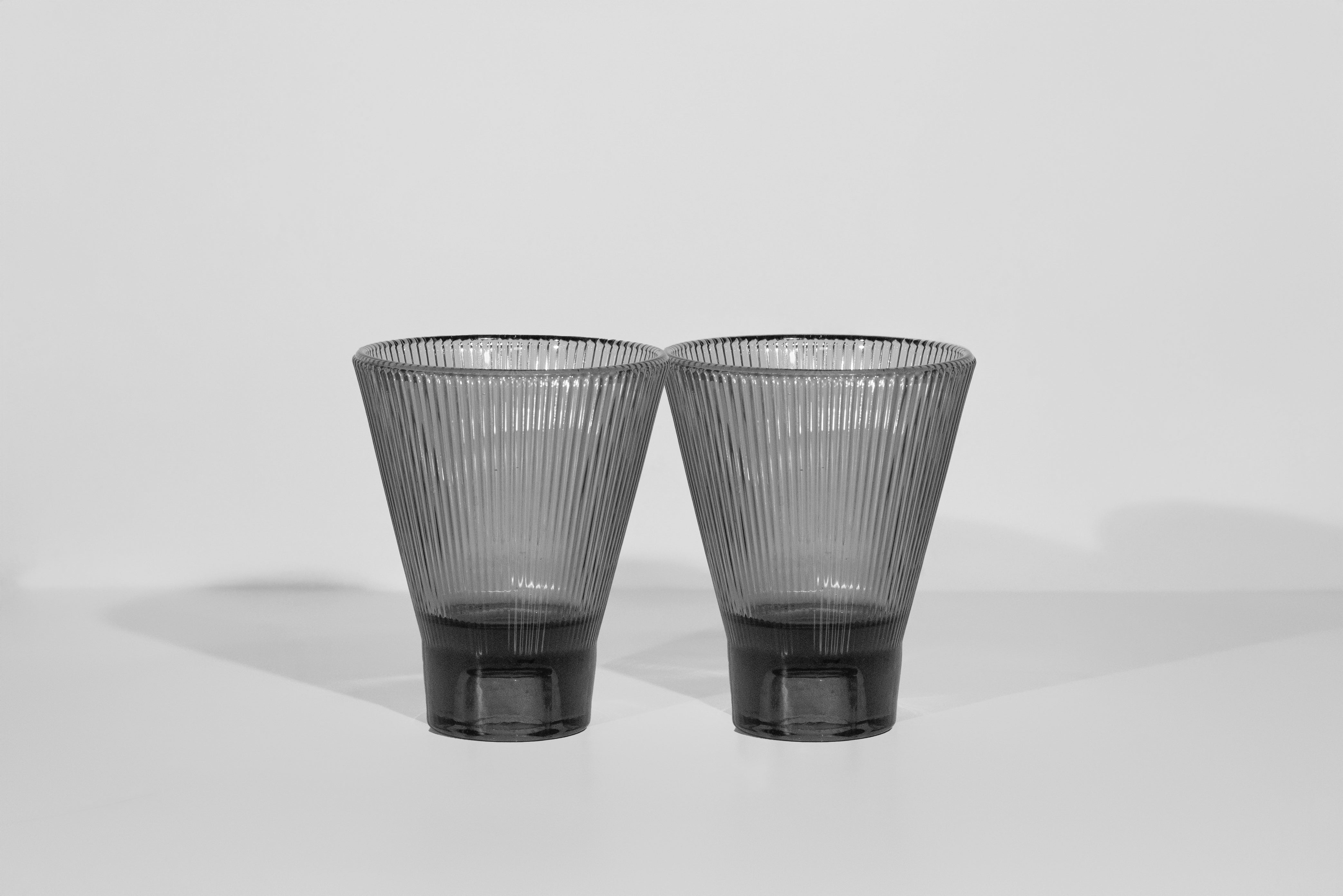 ZAI Glass Tumbler in Charcoal