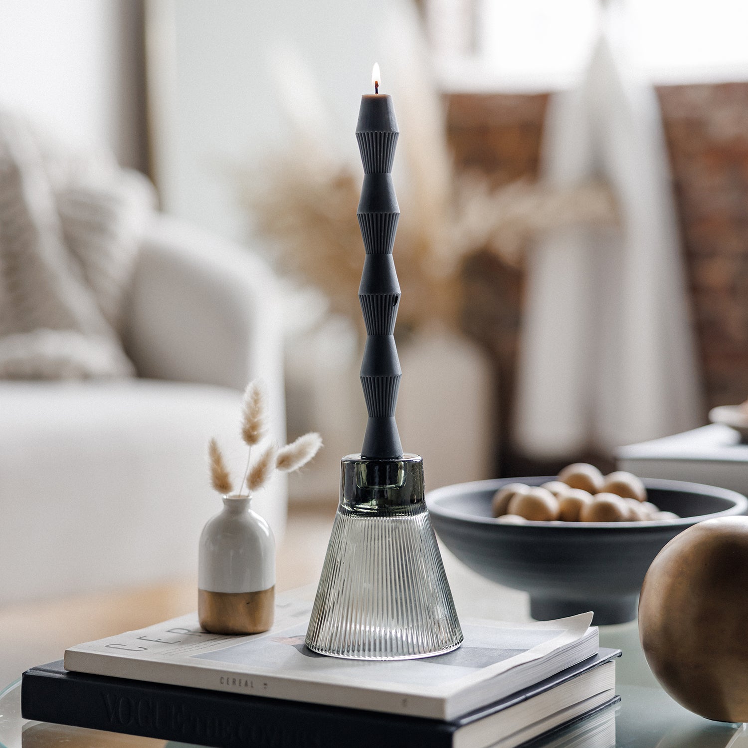 ZAI Charcoal Geometric Pillar Candle